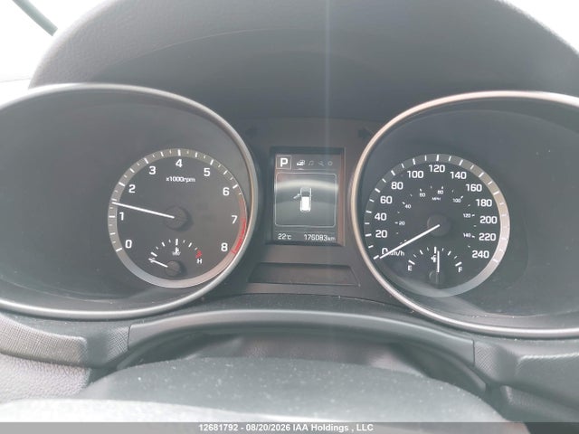 5XYZUDLB4HG394284 Hyundai Santa Fe Sport 2.4 Se