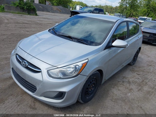 Hyundai Accent 2015 KMHCT5AEXFU210890 Image 2