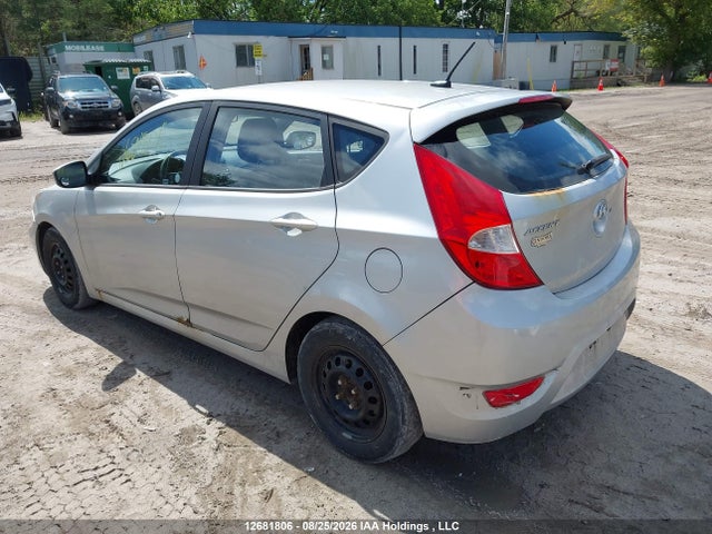 Hyundai Accent 2015 KMHCT5AEXFU210890 Image 3