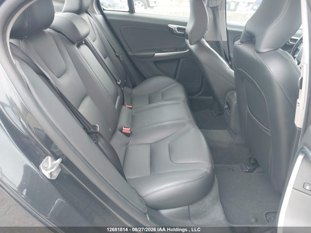 Volvo S60 Premier 2016 YV1612TK4G2404587 Image 8