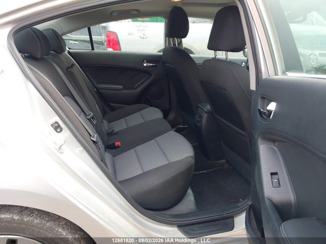 KIA Forte 2.0l Ex 2015 KNAFX4A88F5300623 Image 8