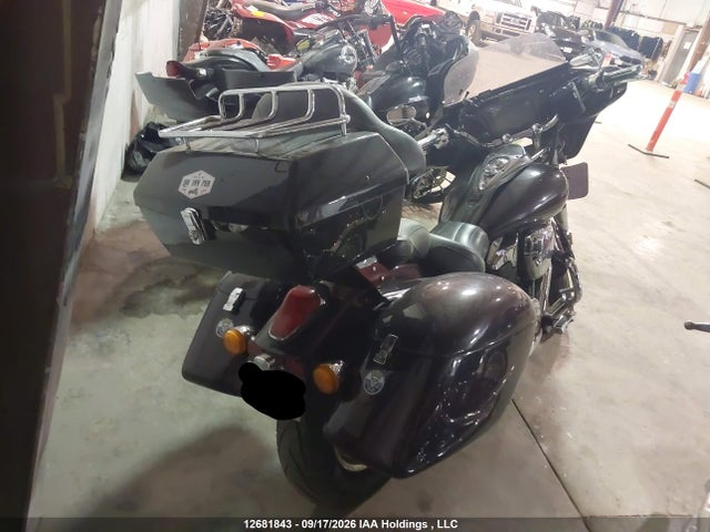 12681843 :رقم المزاد ، 1HFSC552X4A000147 vin ، 2004 Honda Vtx1300 C مزاد بيع