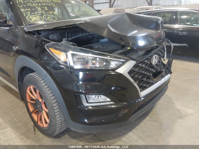 KM8J23A49KU964945 Hyundai TUCSON SE