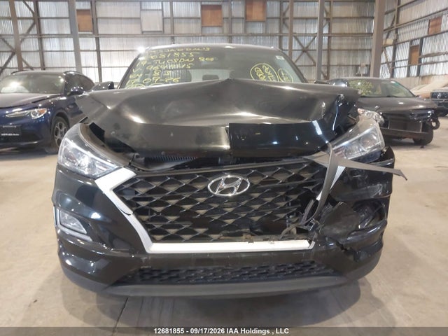 KM8J23A49KU964945 Hyundai TUCSON SE