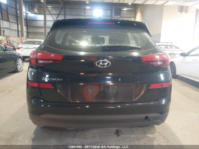 KM8J23A49KU964945 Hyundai TUCSON SE