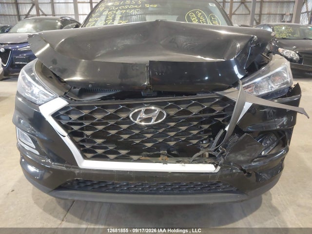 KM8J23A49KU964945 Hyundai TUCSON SE