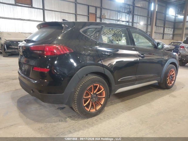 KM8J23A49KU964945 Hyundai TUCSON SE