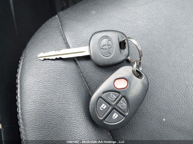 12681867 :رقم المزاد ، 5TDBK3EH4CS142890 vin ، 2012 Toyota Highlander V6 مزاد بيع