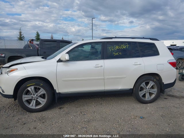 12681867 :رقم المزاد ، 5TDBK3EH4CS142890 vin ، 2012 Toyota Highlander V6 مزاد بيع