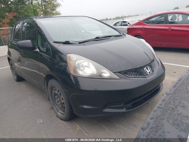 2012 Honda Fit მანქანა იყიდება აუქციონზე, vin: LUCGE8H5XC3000276, აუქციონის ნომერი: 12681874