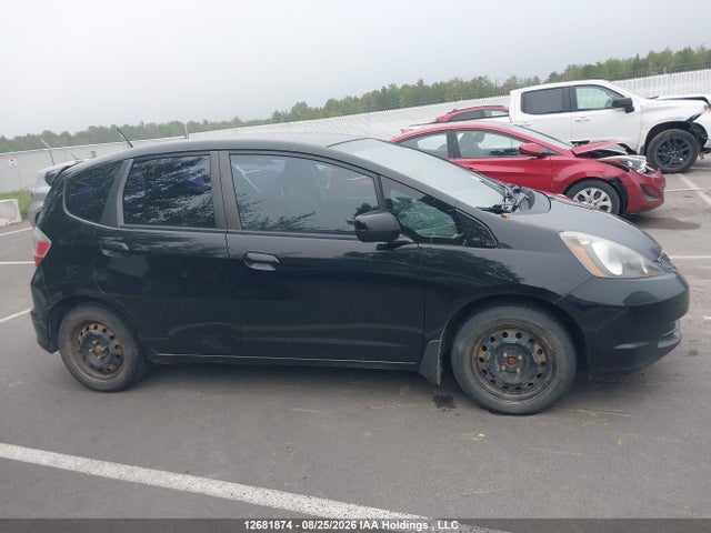 2012 Honda Fit მანქანა იყიდება აუქციონზე, vin: LUCGE8H5XC3000276, აუქციონის ნომერი: 12681874