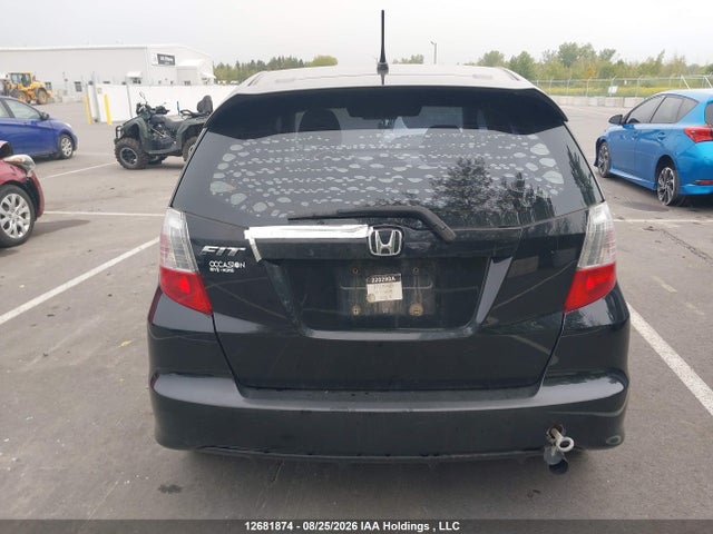 2012 Honda Fit მანქანა იყიდება აუქციონზე, vin: LUCGE8H5XC3000276, აუქციონის ნომერი: 12681874