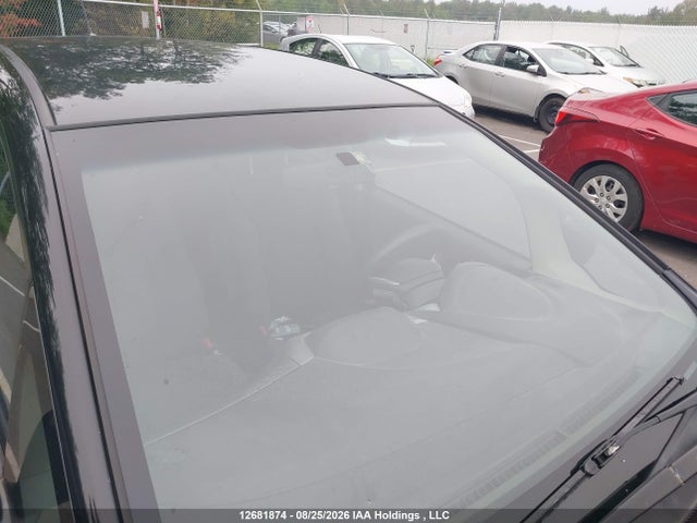 2012 Honda Fit მანქანა იყიდება აუქციონზე, vin: LUCGE8H5XC3000276, აუქციონის ნომერი: 12681874