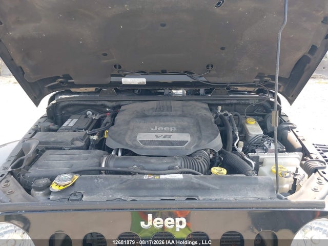 1C4BJWEG6FL775070 Jeep Wrangler Unlimited Sahara