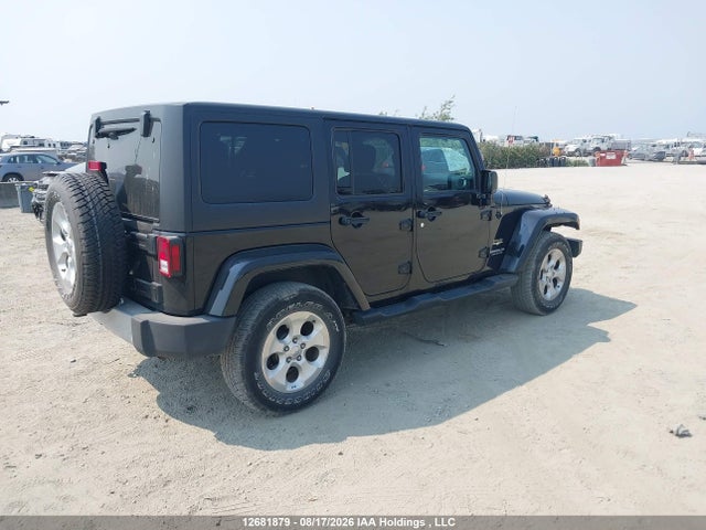 1C4BJWEG6FL775070 Jeep Wrangler Unlimited Sahara