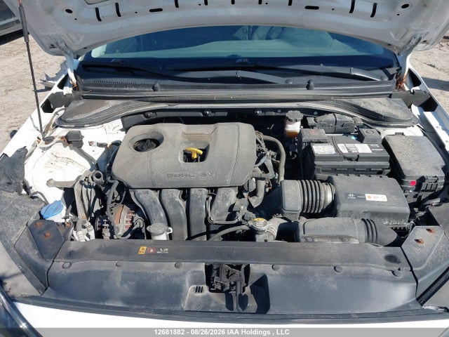 Hyundai Elantra Essential 2019 KMHD74LF7KU804078 Image 10