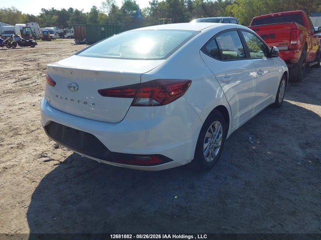 Hyundai Elantra Essential 2019 KMHD74LF7KU804078 Image 4