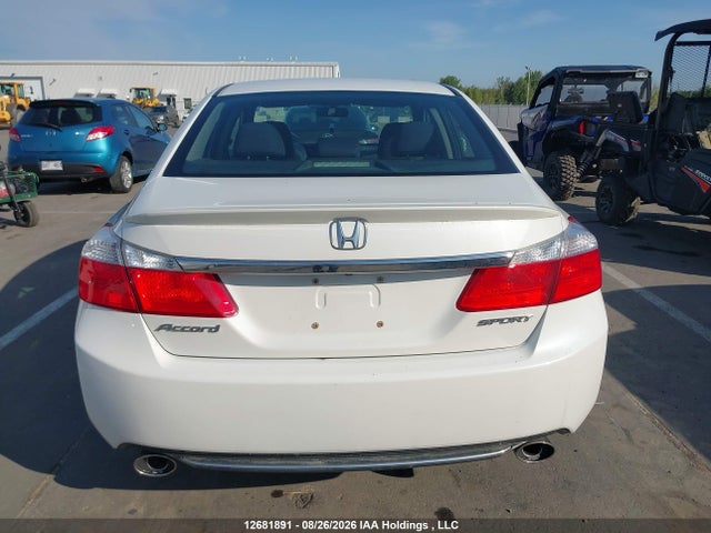 2014 Honda Accord მანქანა იყიდება აუქციონზე, vin: 1HGCR2F57EA808253, აუქციონის ნომერი: 12681891