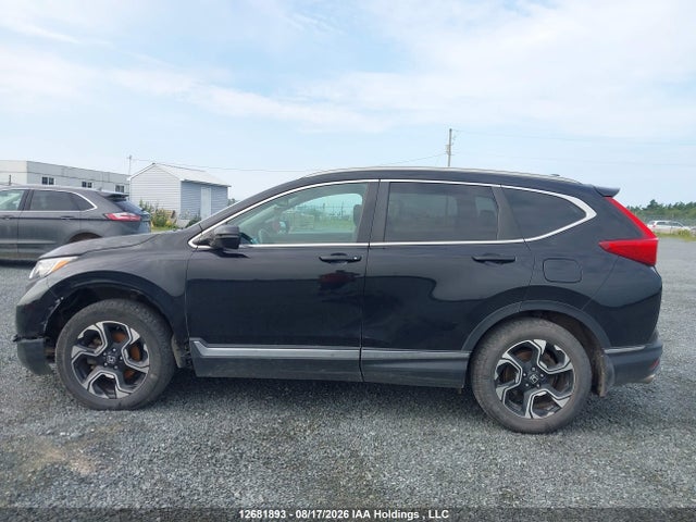 2018 Honda Cr-v Touring მანქანა იყიდება აუქციონზე, vin: 2HKRW2H93JH100134, აუქციონის ნომერი: 12681893