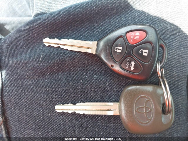 2010 Toyota Corolla მანქანა იყიდება აუქციონზე, vin: 2T1BU4EE6AC397942, აუქციონის ნომერი: 12681895