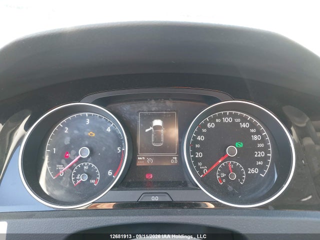 2015 Volkswagen Golf 2.0 Tdi Comfortline/2.0 Tdi Highline/2.0 Tdi Trendline მანქანა იყიდება აუქციონზე, vin: 3VW2A7AU5FM017489, აუქციონის ნომერი: 12681913