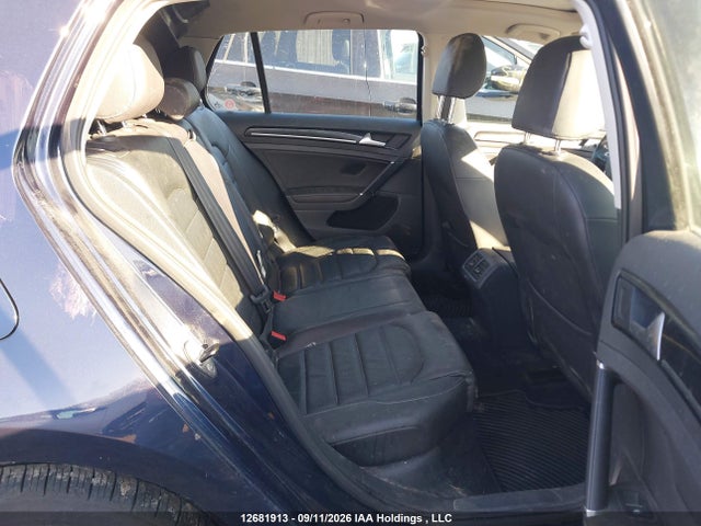 2015 Volkswagen Golf 2.0 Tdi Comfortline/2.0 Tdi Highline/2.0 Tdi Trendline მანქანა იყიდება აუქციონზე, vin: 3VW2A7AU5FM017489, აუქციონის ნომერი: 12681913