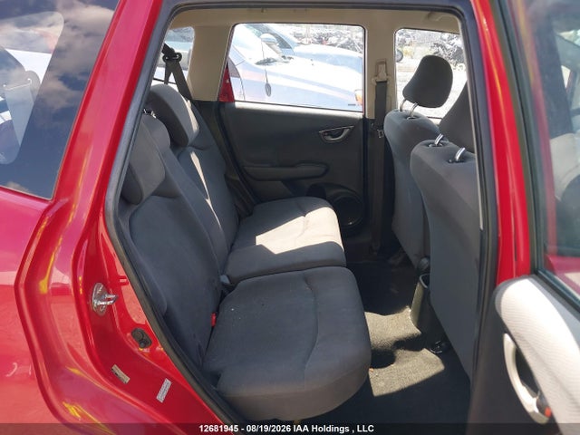 2013 Honda Fit მანქანა იყიდება აუქციონზე, vin: LUCGE8H56D3007632, აუქციონის ნომერი: 12681945