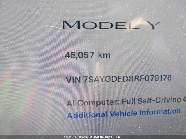 Продажа на аукционе авто 2024 Tesla Model Y Long Range/rwd, vin: 7SAYGDED8RF079176, номер лота: 12681974