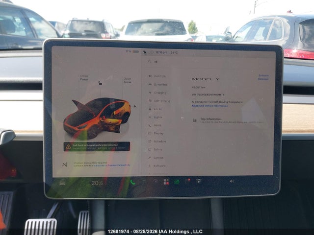Продажа на аукционе авто 2024 Tesla Model Y Long Range/rwd, vin: 7SAYGDED8RF079176, номер лота: 12681974