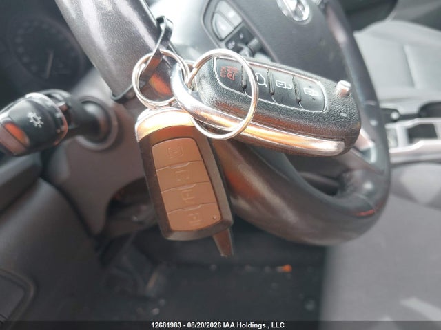 KM8J33A49JU724886 Hyundai Tucson Limited/sport And Eco/se