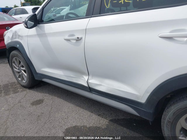 KM8J33A49JU724886 Hyundai Tucson Limited/sport And Eco/se