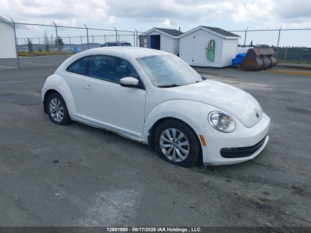 Auction sale of the 2012 Volkswagen Beetle 2.5l Comfortline/2.5l Highline/premiere/premiere+, vin: 3VWJX7AT7CM623101, lot number: 12681988