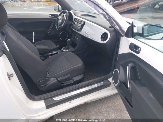 Продажа на аукционе авто 2012 Volkswagen Beetle 2.5l Comfortline/2.5l Highline/premiere/premiere+, vin: 3VWJX7AT7CM623101, номер лота: 12681988