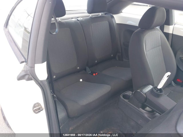 Продажа на аукционе авто 2012 Volkswagen Beetle 2.5l Comfortline/2.5l Highline/premiere/premiere+, vin: 3VWJX7AT7CM623101, номер лота: 12681988