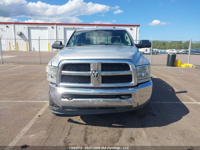 12682015 :رقم المزاد ، 3C63R3HL3GG296468 vin ، 2016 Ram 3500 Slt مزاد بيع