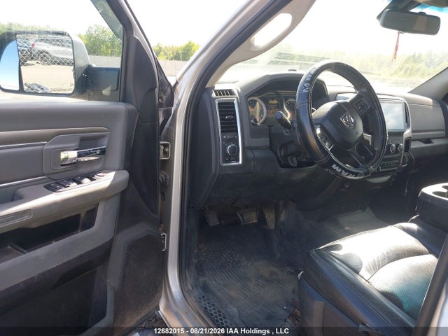 12682015 :رقم المزاد ، 3C63R3HL3GG296468 vin ، 2016 Ram 3500 Slt مزاد بيع