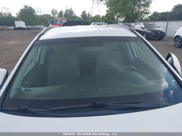 5NMZT3LB6JH094190 Hyundai Santa Fe Sport 2.4 Base