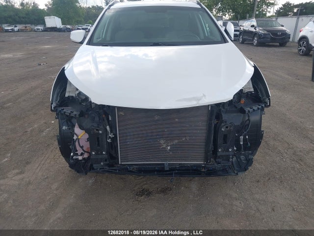 5NMZT3LB6JH094190 Hyundai Santa Fe Sport 2.4 Base