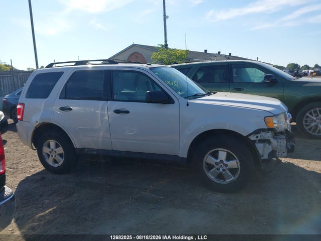 Aukcja sprzedaży 2011 Ford Escape Xlt Automatic, vin: 1FMCU0DG6BKB61805, numer aukcji: 12682025