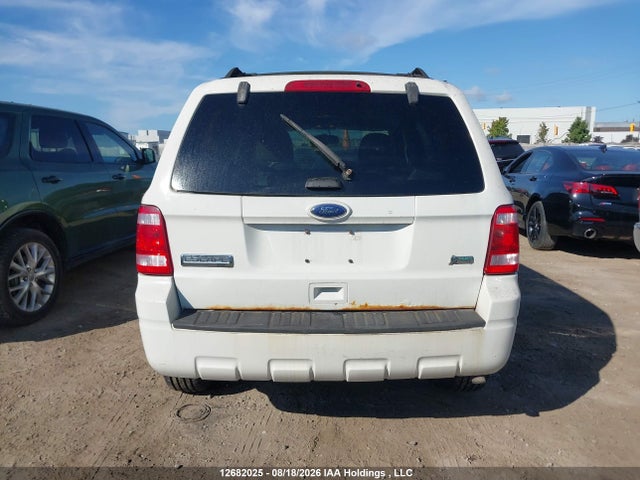 Aukcja sprzedaży 2011 Ford Escape Xlt Automatic, vin: 1FMCU0DG6BKB61805, numer aukcji: 12682025