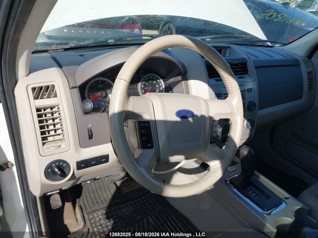 Aukcja sprzedaży 2011 Ford Escape Xlt Automatic, vin: 1FMCU0DG6BKB61805, numer aukcji: 12682025