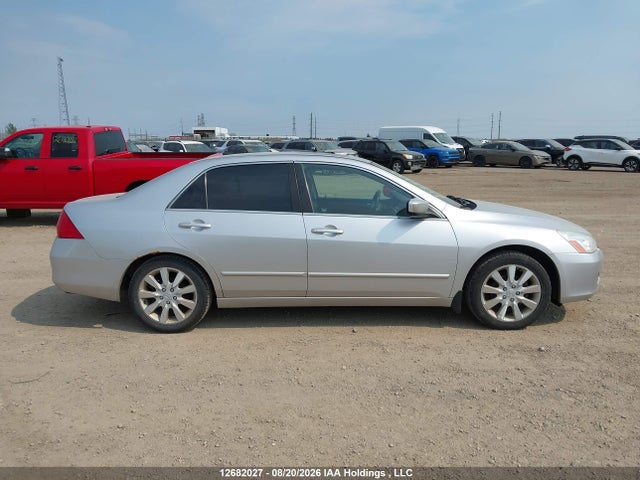 12682027 :رقم المزاد ، 1HGCM66556A800692 vin ، 2006 Honda Accord Ex V6 مزاد بيع