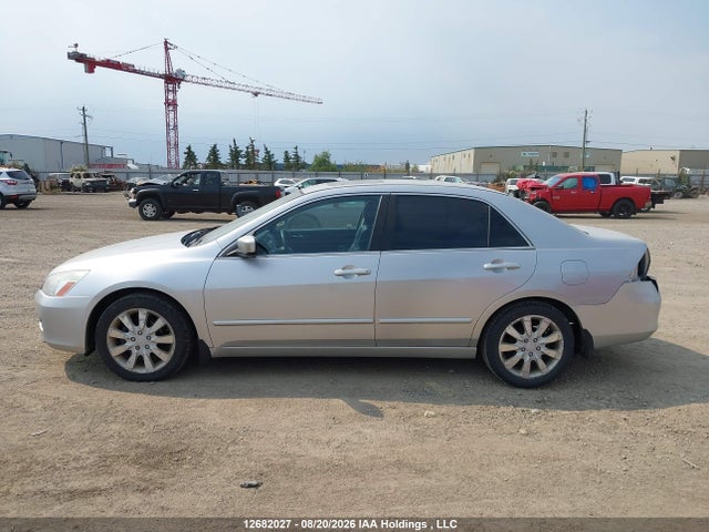 12682027 :رقم المزاد ، 1HGCM66556A800692 vin ، 2006 Honda Accord Ex V6 مزاد بيع