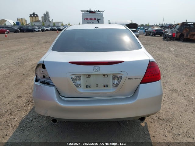 12682027 :رقم المزاد ، 1HGCM66556A800692 vin ، 2006 Honda Accord Ex V6 مزاد بيع