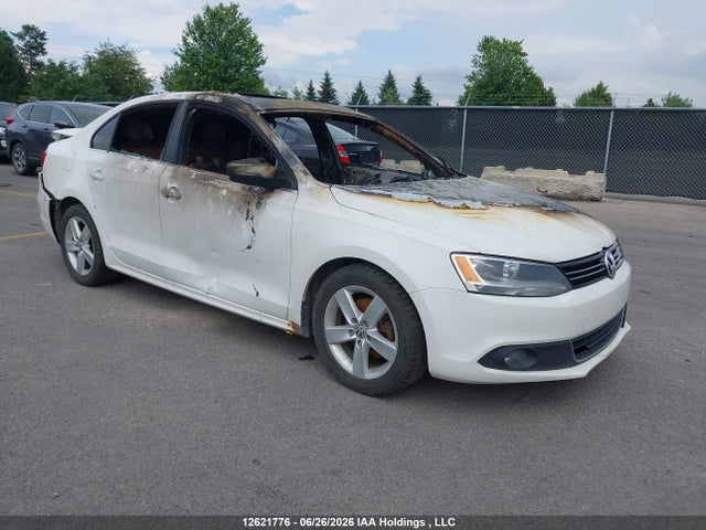 2013 Volkswagen Jetta 2.0 Tdi Comfortline მანქანა იყიდება აუქციონზე, vin: 3VWDL7AJ1DM435697, აუქციონის ნომერი: 12621776