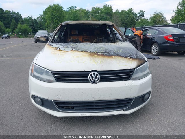 2013 Volkswagen Jetta 2.0 Tdi Comfortline მანქანა იყიდება აუქციონზე, vin: 3VWDL7AJ1DM435697, აუქციონის ნომერი: 12621776