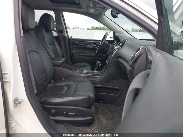 2015 Buick Enclave Leather მანქანა იყიდება აუქციონზე, vin: 5GAKVBKD0FJ205876, აუქციონის ნომერი: 12682063
