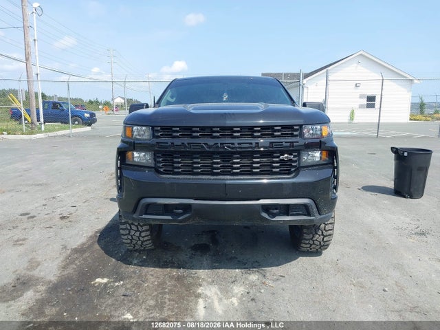 1GCRYBEF3KZ245723 Chevrolet Silverado 1500 Custom