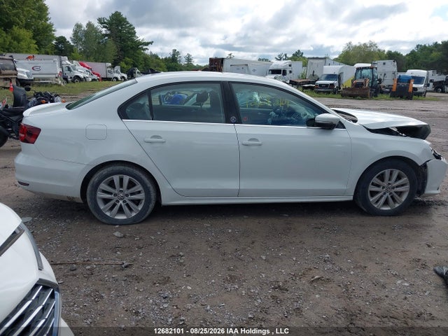 Продажа на аукционе авто 2017 Volkswagen Jetta, vin: 3VWDB7AJ2HM327176, номер лота: 12682101