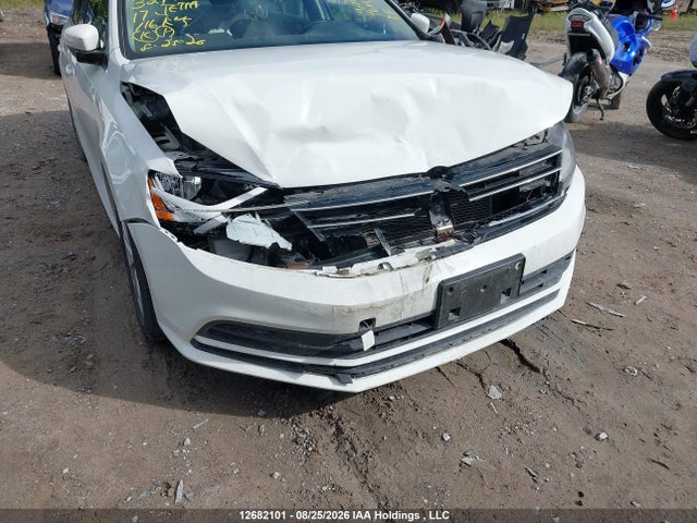 Продажа на аукционе авто 2017 Volkswagen Jetta, vin: 3VWDB7AJ2HM327176, номер лота: 12682101